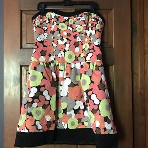 Jessica Simpson floral dress with pockets